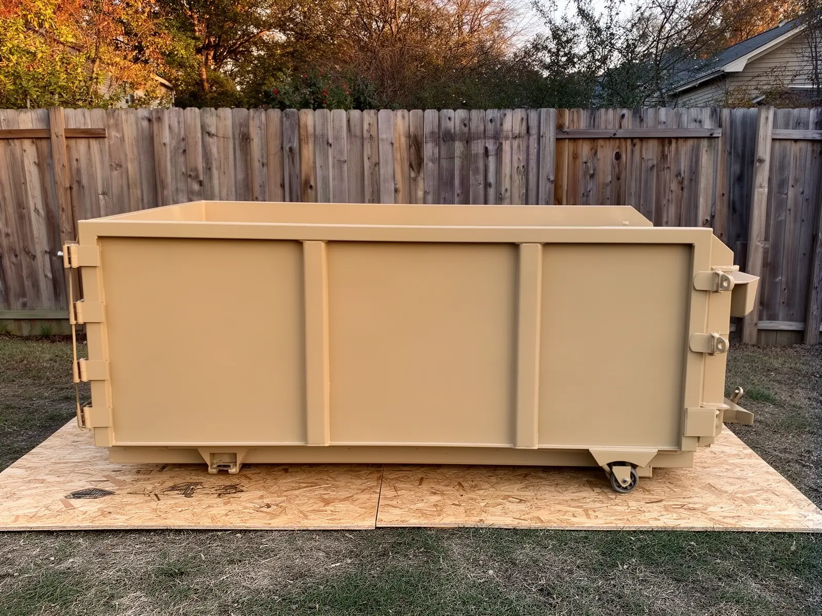 Roll-off dumpster from Pepe's Chesapeake Dumpsters in Chesapeake, VA